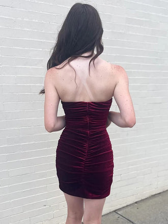 Simple Sweetheart Sleeveless Short Mermaid Velvet Homecoming Dresses For Party Online, HD0875