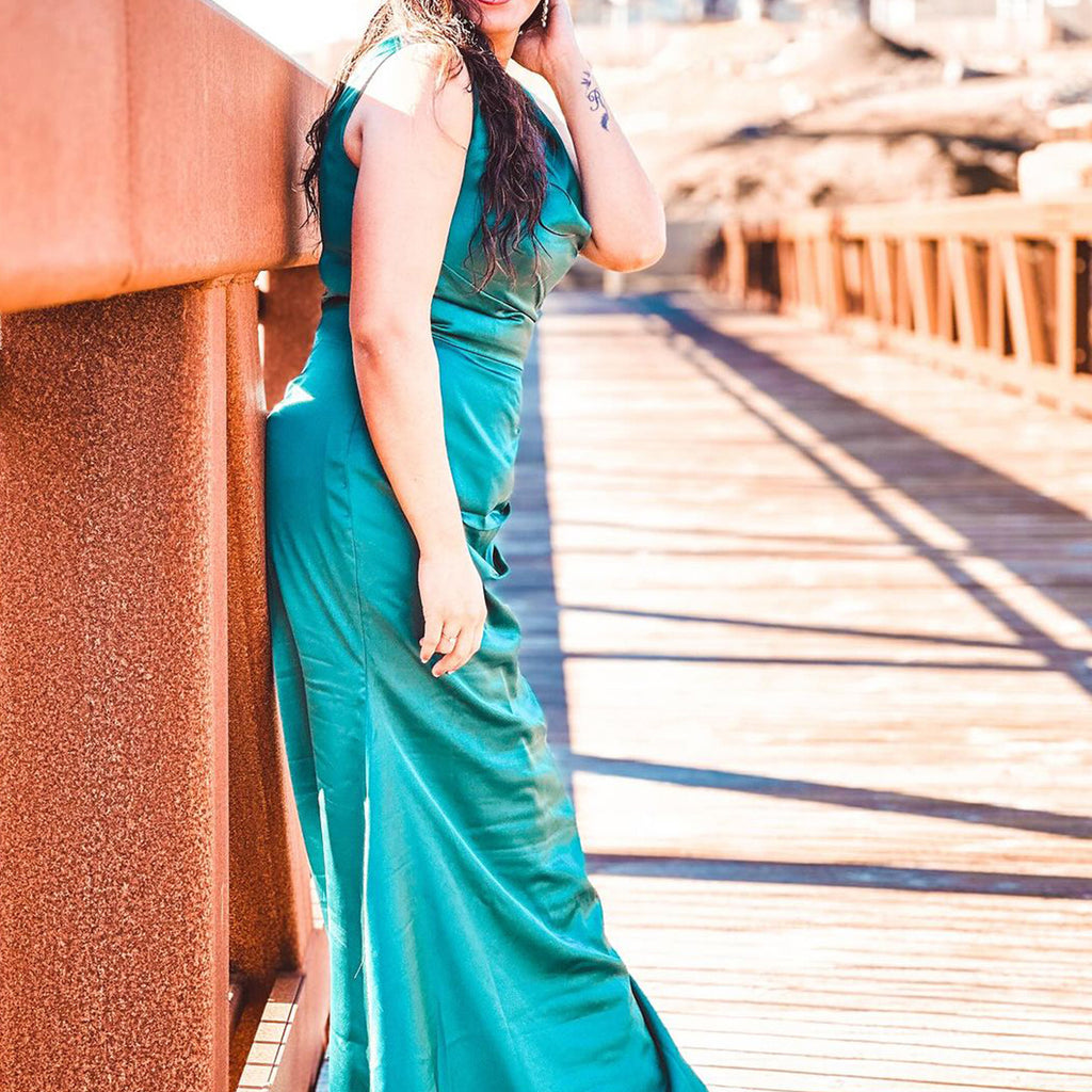 Elegant V-neck Mermaid Sleeveless Jade Satin Long Bridesmaid Dresses Online, BG439