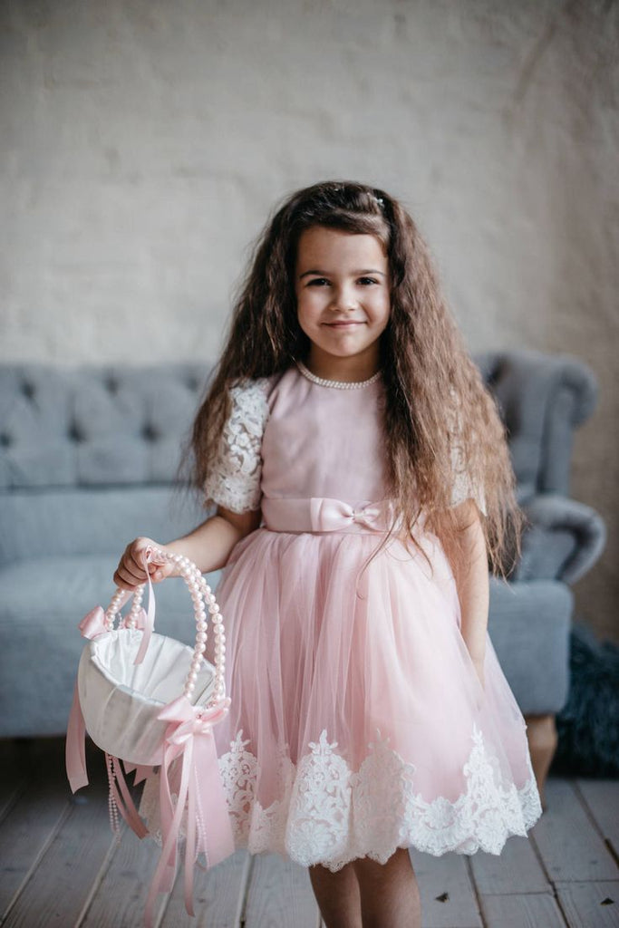 Elegant White Flower Girl Basket – Wedding Petal Holder for Girls