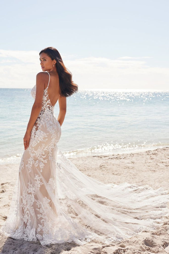 Sexy White Spaghetti Strap Lace Mermaid Long Wedding Dresses With Sweep Trailing,WD0558