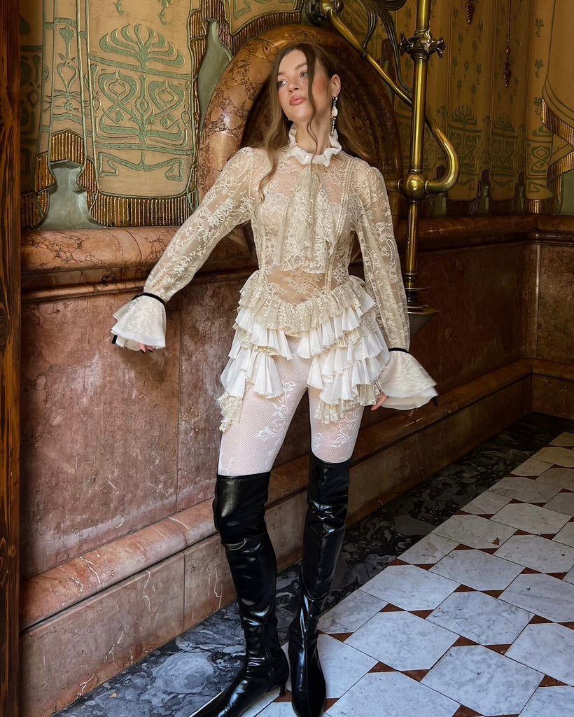 Unique White Halter A-Line Long Sleeve Short Homecoming Dresses For Birthday Party,HD1186