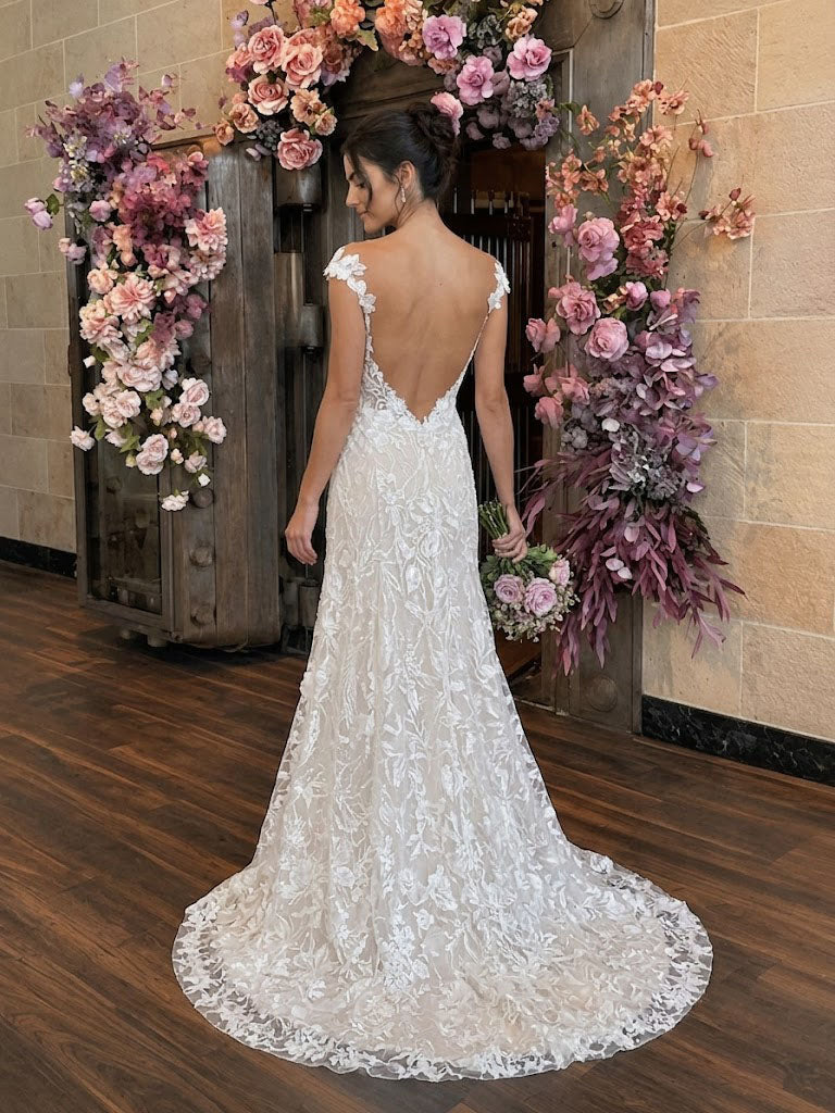 Elegant Lace Off-Shoulder Wedding Dresses Illusion Cap Sleeves Bridal Gown,WD0618