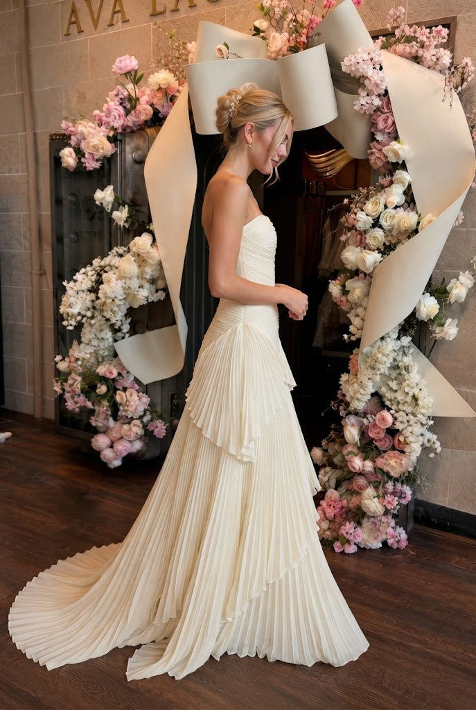 Beautiful Strapless Pleated Bridal Gown Unique Tiered Long Wedding Dresses,WD0645