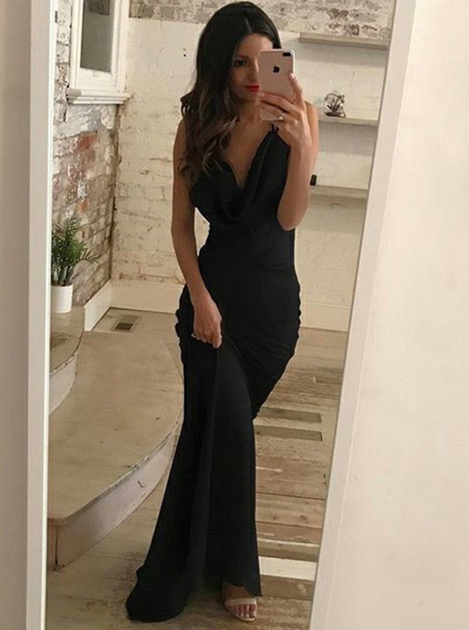 Mermaid Deep V-Neck Backless Black Prom Dress With Train, PD0593