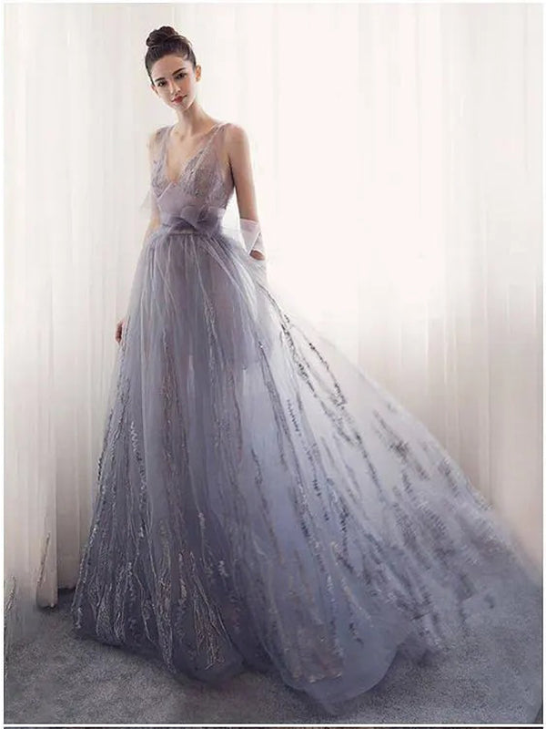 Elegant Tulle V-neck Applique Prom Dress, WGP304