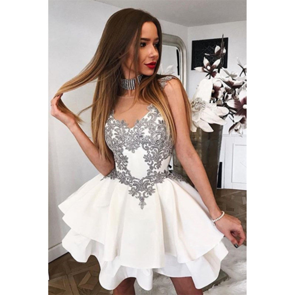 Newest Sexy V-neck Lace Appliques White Sleeveless Short Homecoming Dresses, HD0392