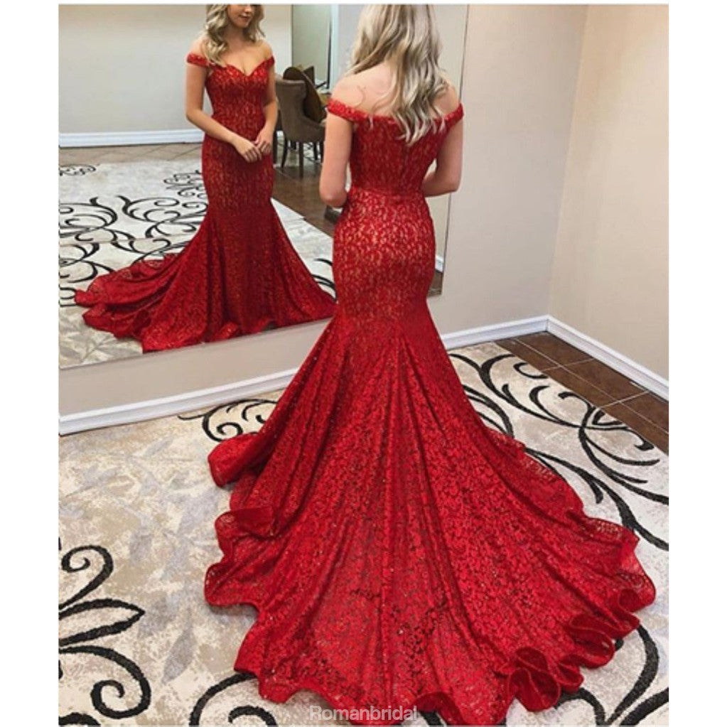 Red mermaid gown with detachable train – Ricco India