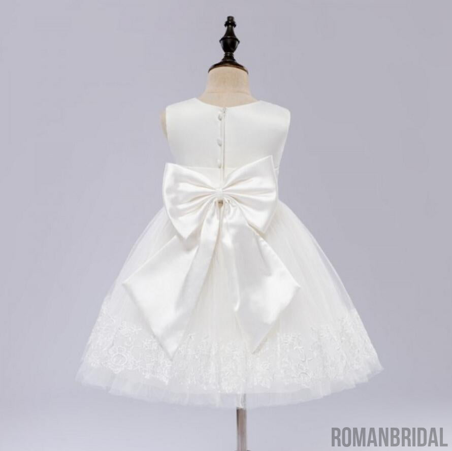 Pure white tutu, round neck,Back with a bow, Back torso button Flower Girl Dress, FG0102
